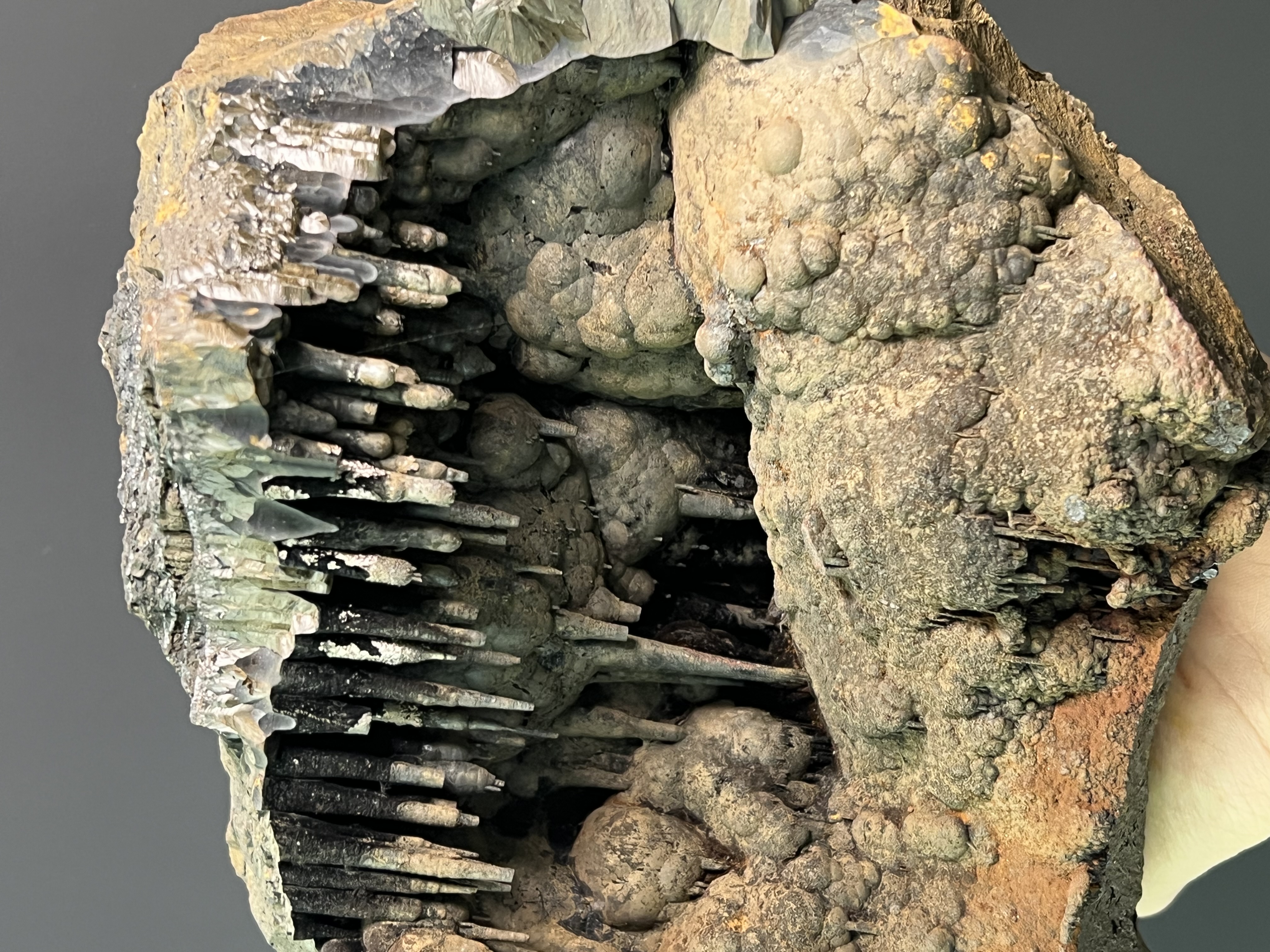 Museum Quality, Very Unique Big Piece, Limonite And Specularite On Stalactite Goethite 