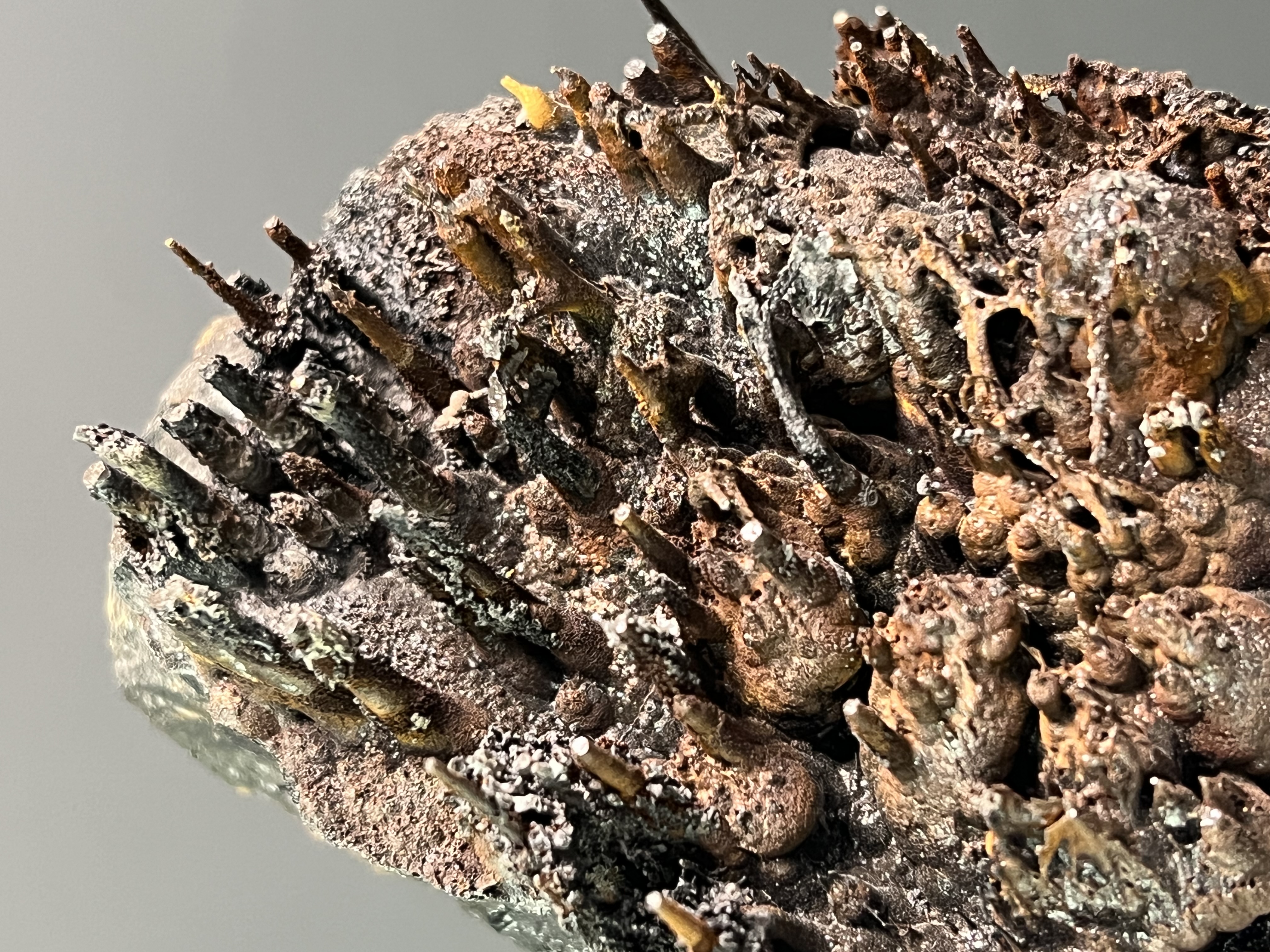 Limonite And Specularite On Stalactite Goethite 