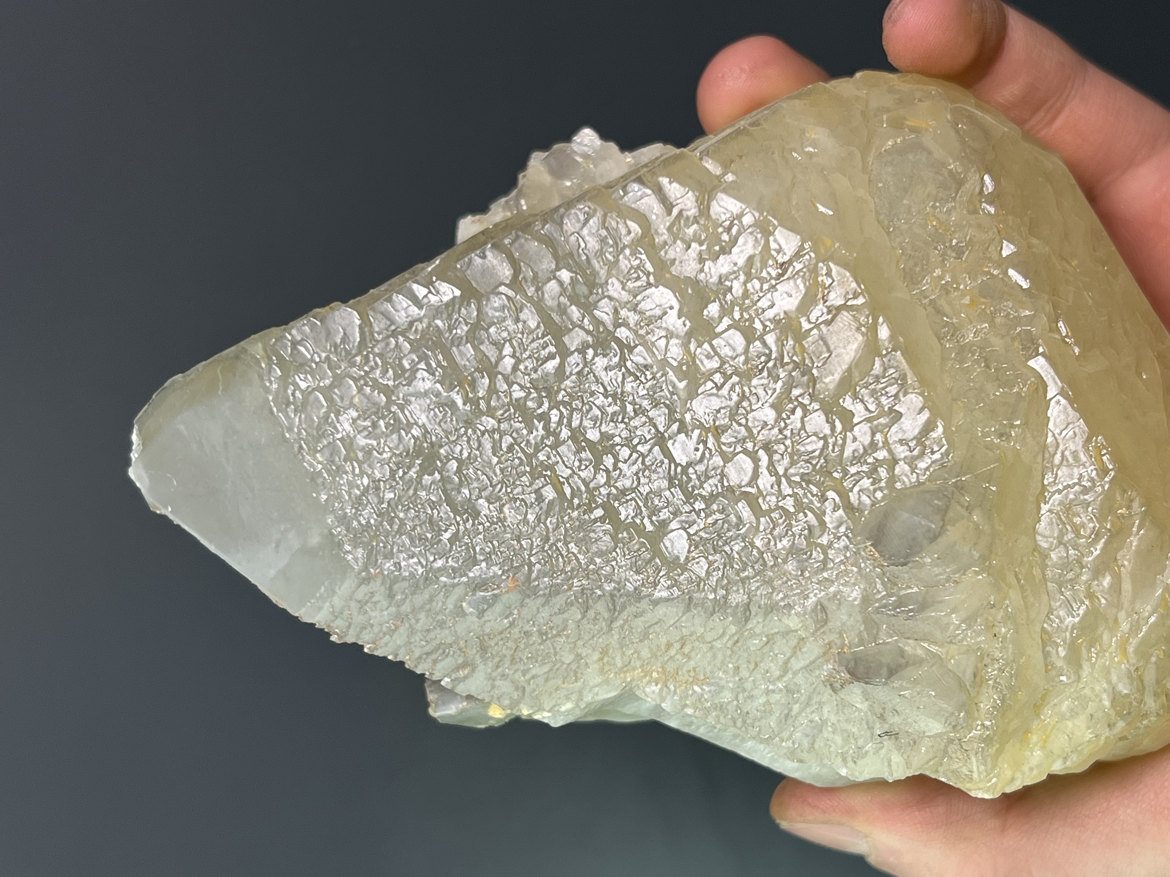Special Formation Yellow Crystal Calcite