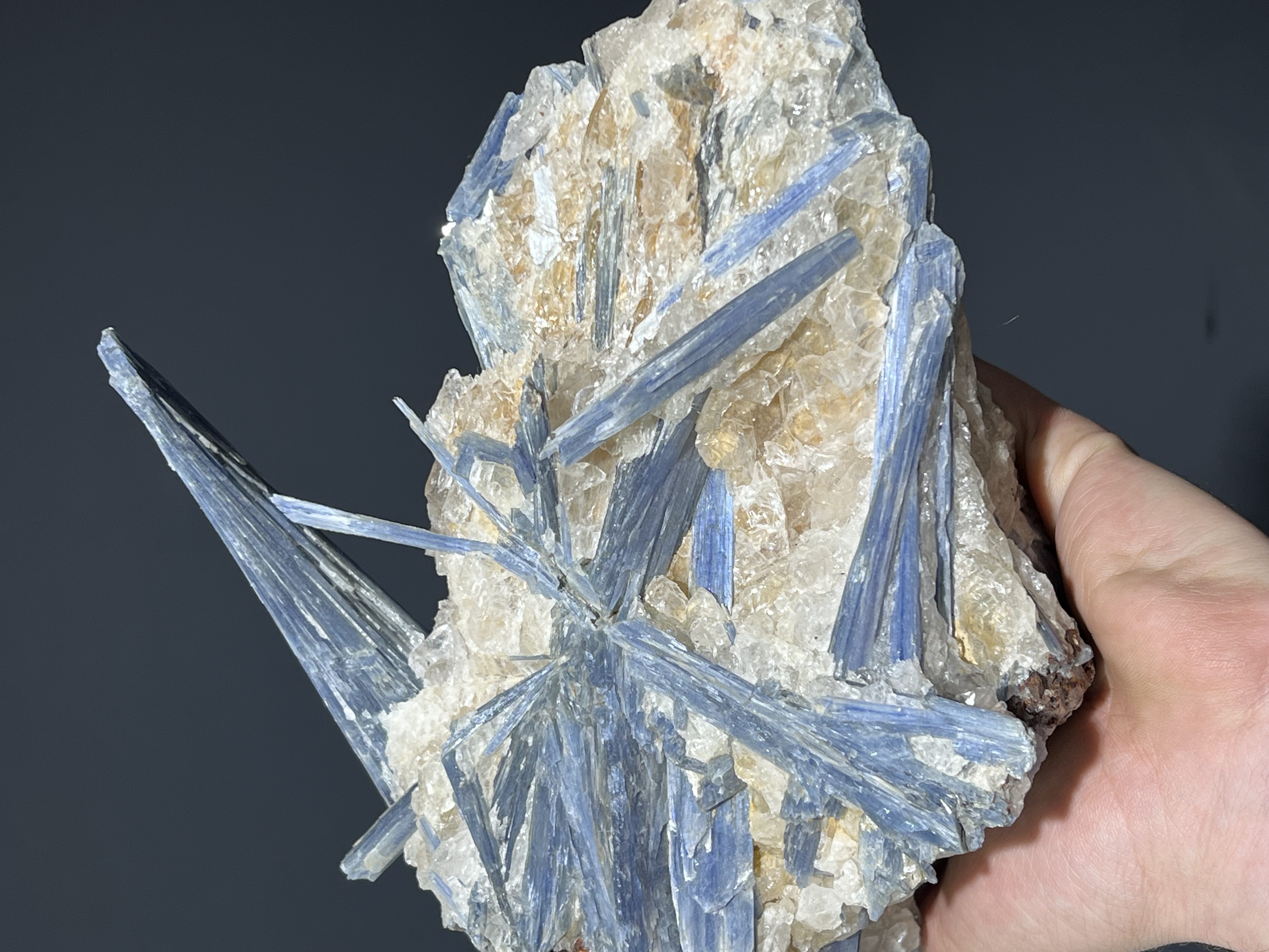 Special Formation Blue Kyanite Mineral