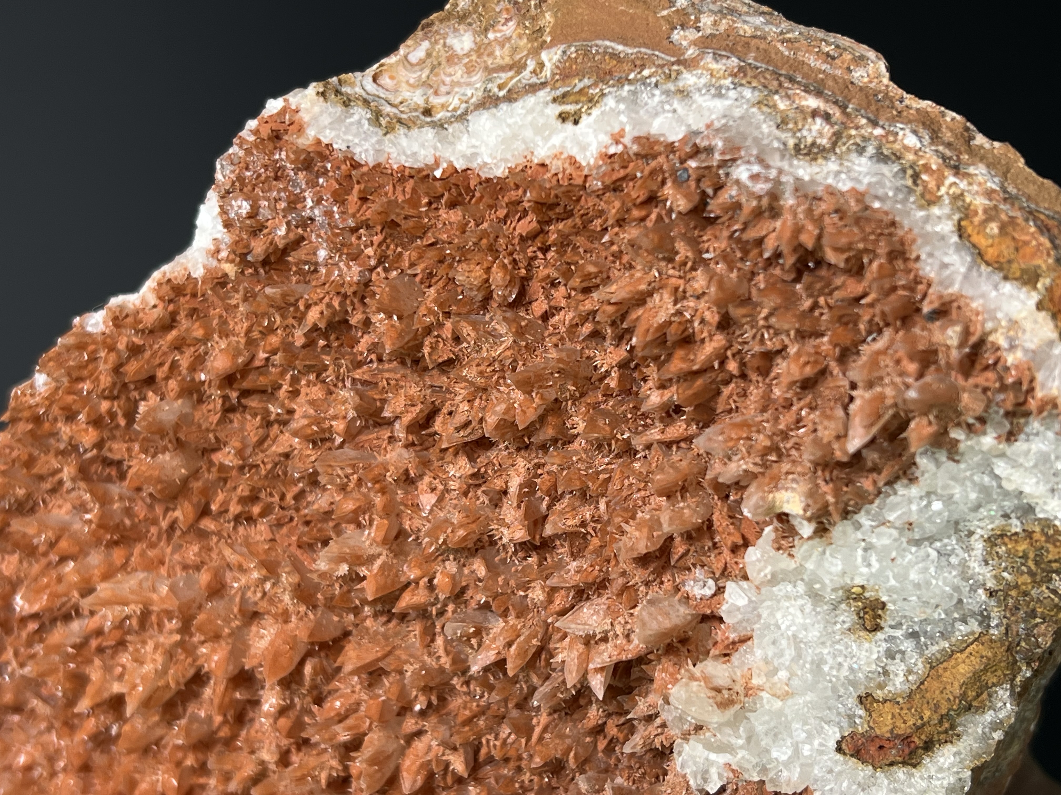 Museum Grade, Orange Crystal Calcite Specimen, 2,2kg