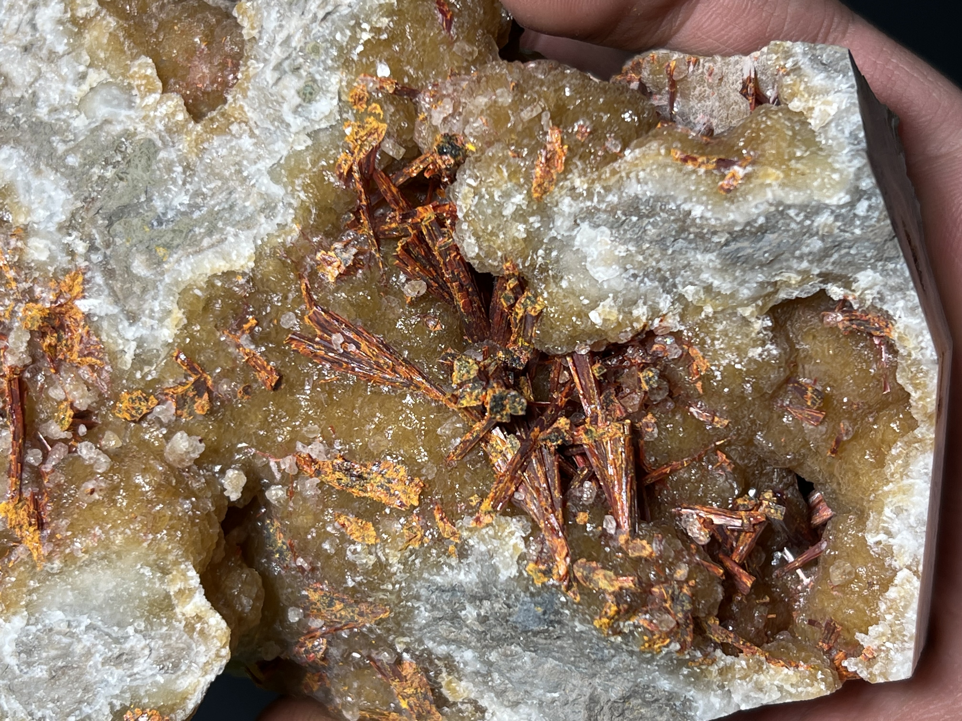 Museum Grade Realgar With Orpiment Specimen, 1kg