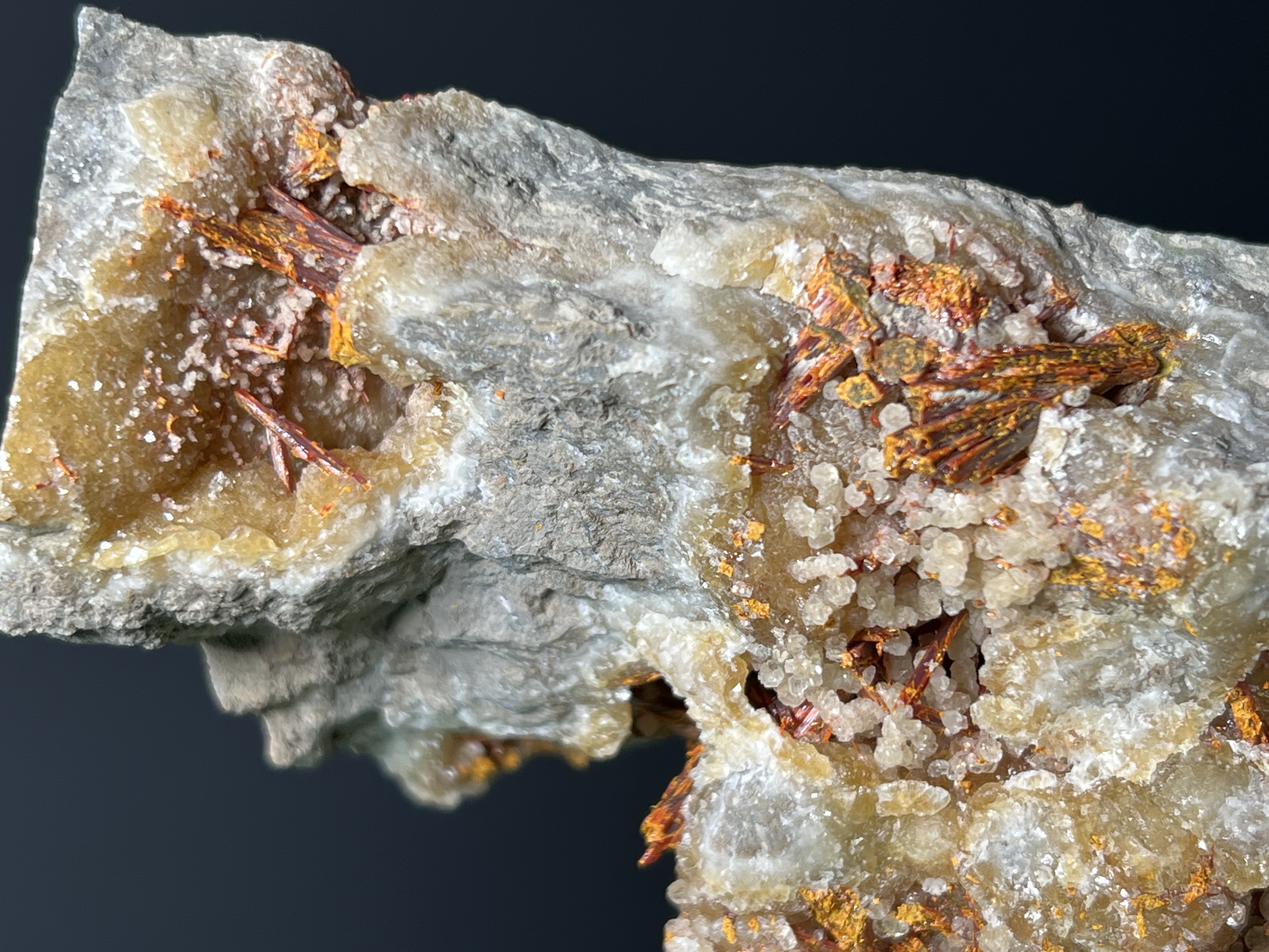 Museum Grade Realgar With Orpiment Specimen, 1kg