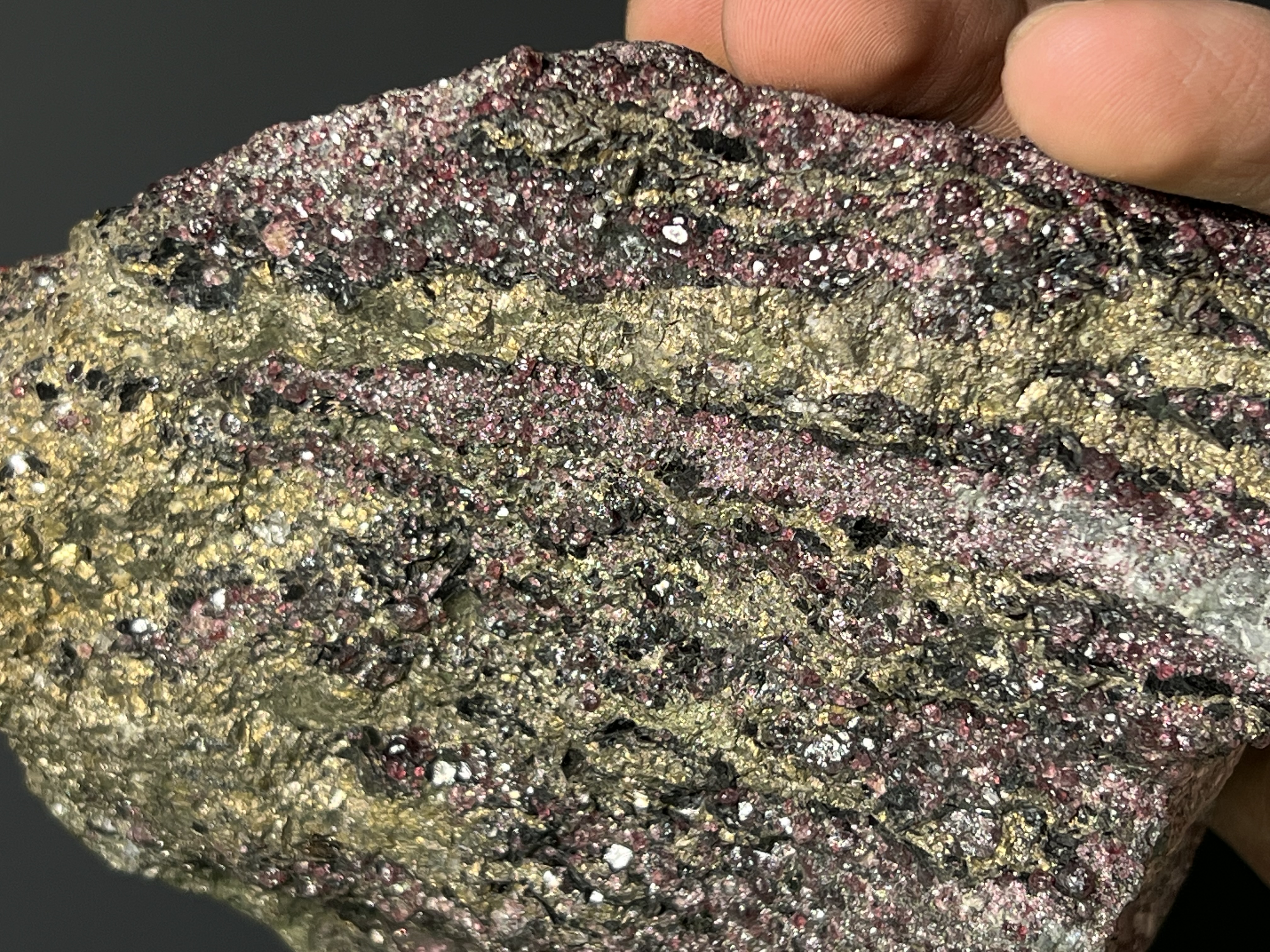 Pyrrhotite, Quartz, Biotite And Garnet Specimen, 1,9kg