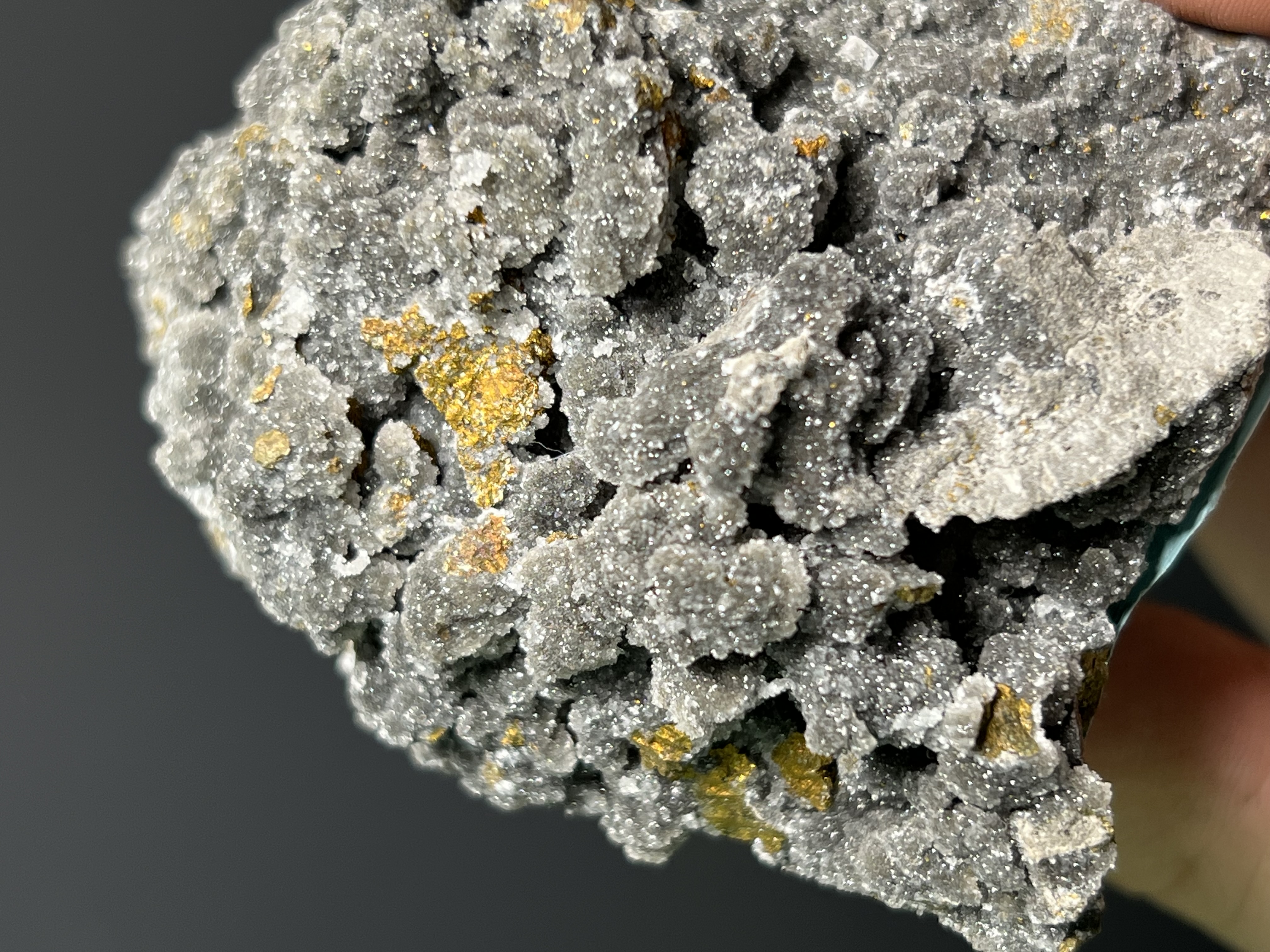 Calcite And Dolomite With Chalcopyrite, 440gram