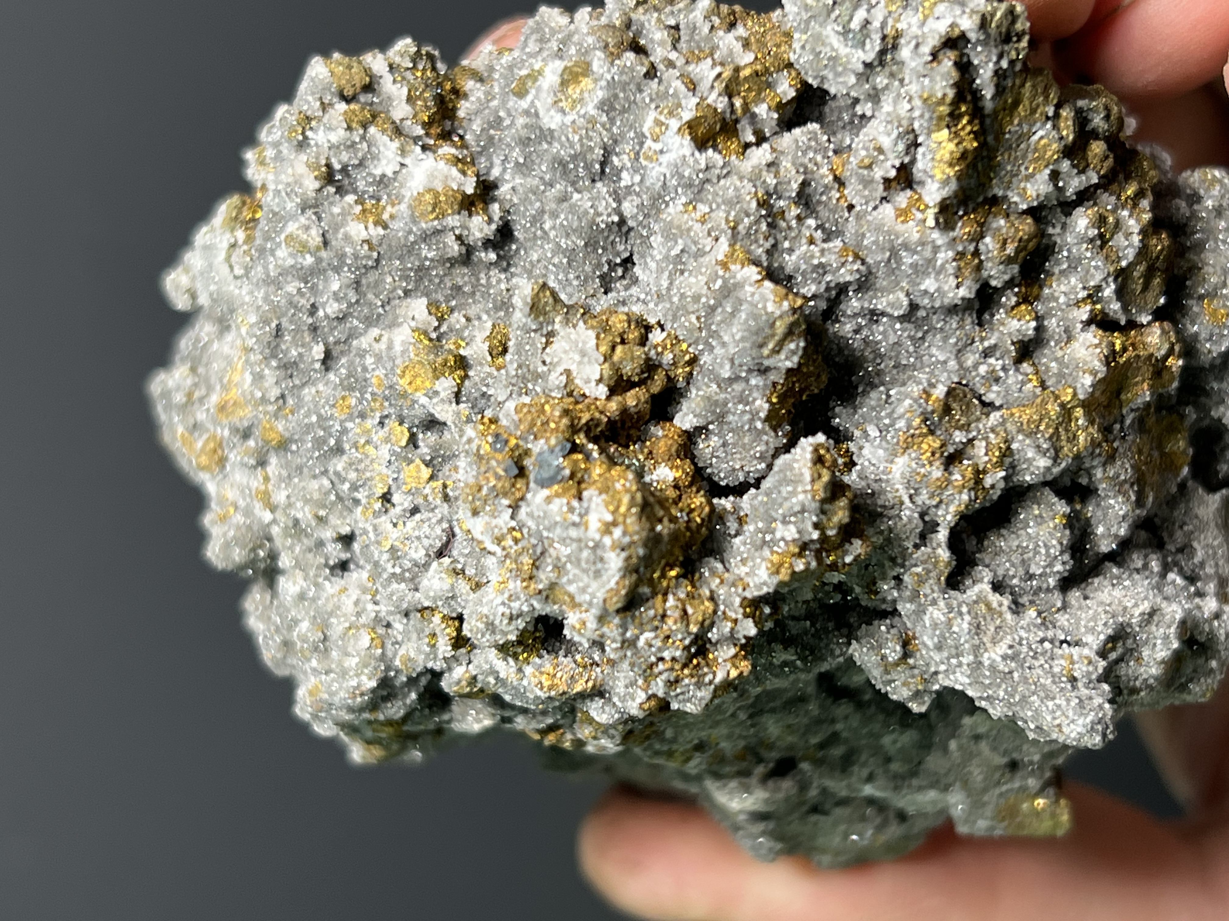 Calcite And Dolomite With Chalcopyrite, 440gram