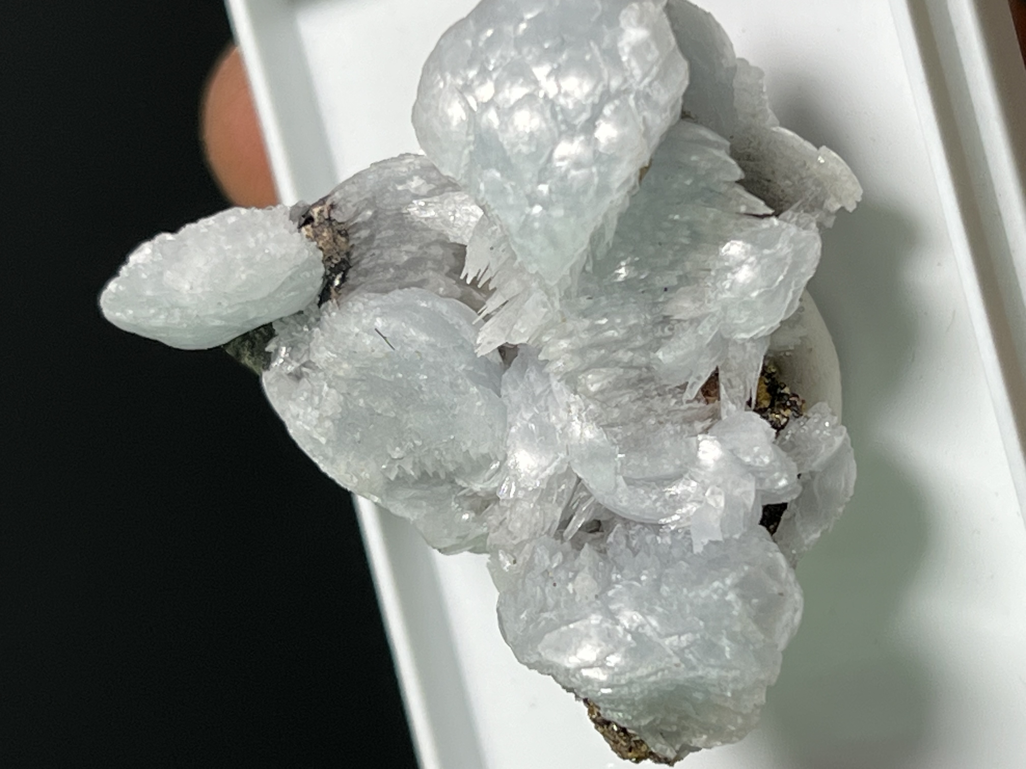 Very Special Brucite Specimen 