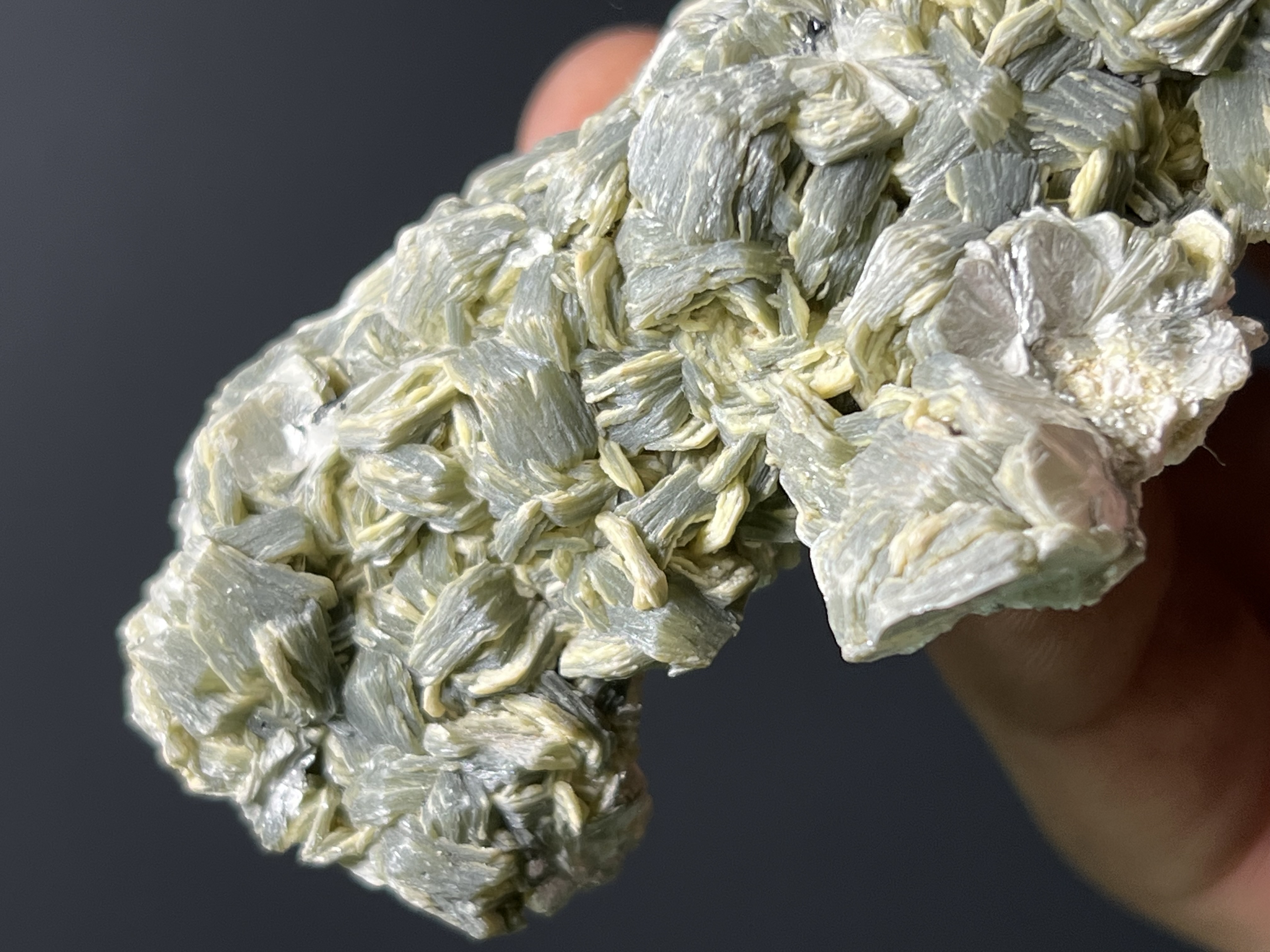 Special Vermiculite With Tourmaline Specimen, 92gram 