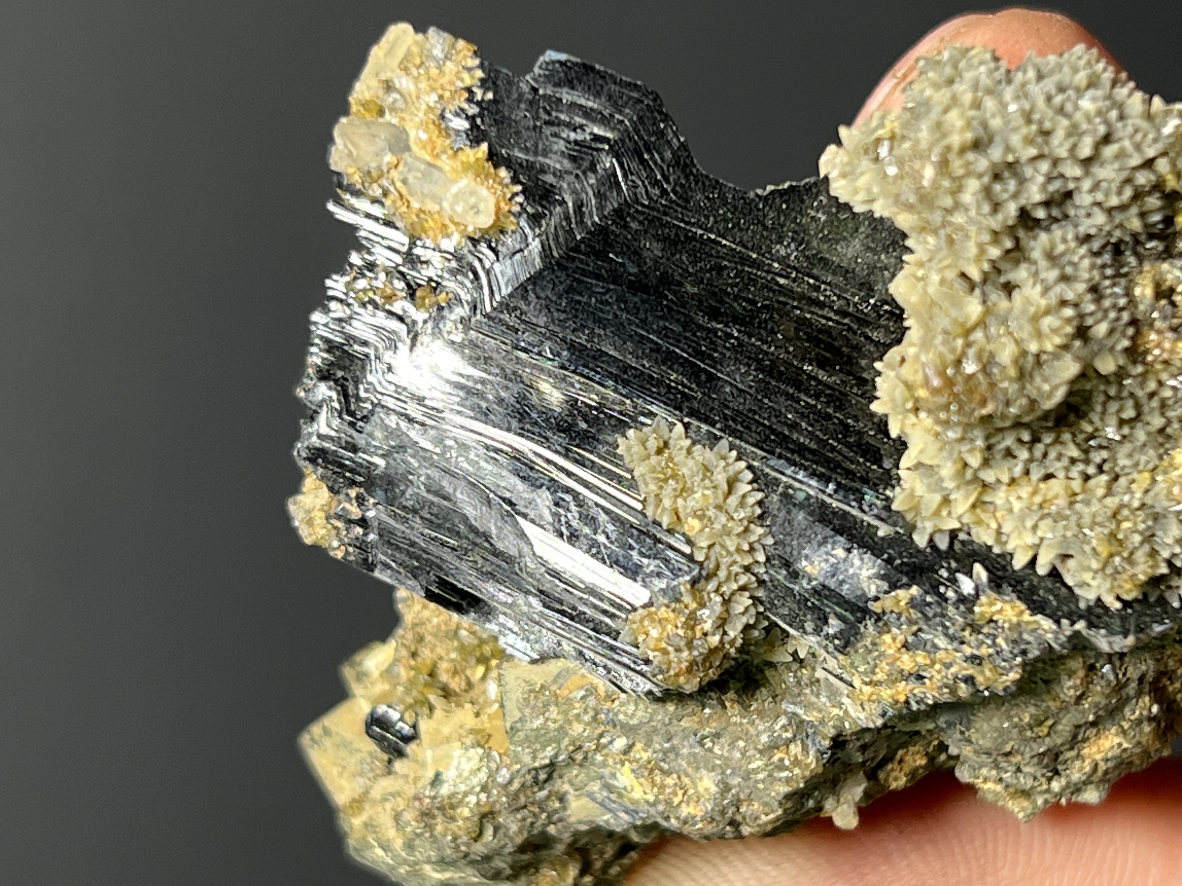 Museum Grade, Vivanite Childernite Specimen, 118gram