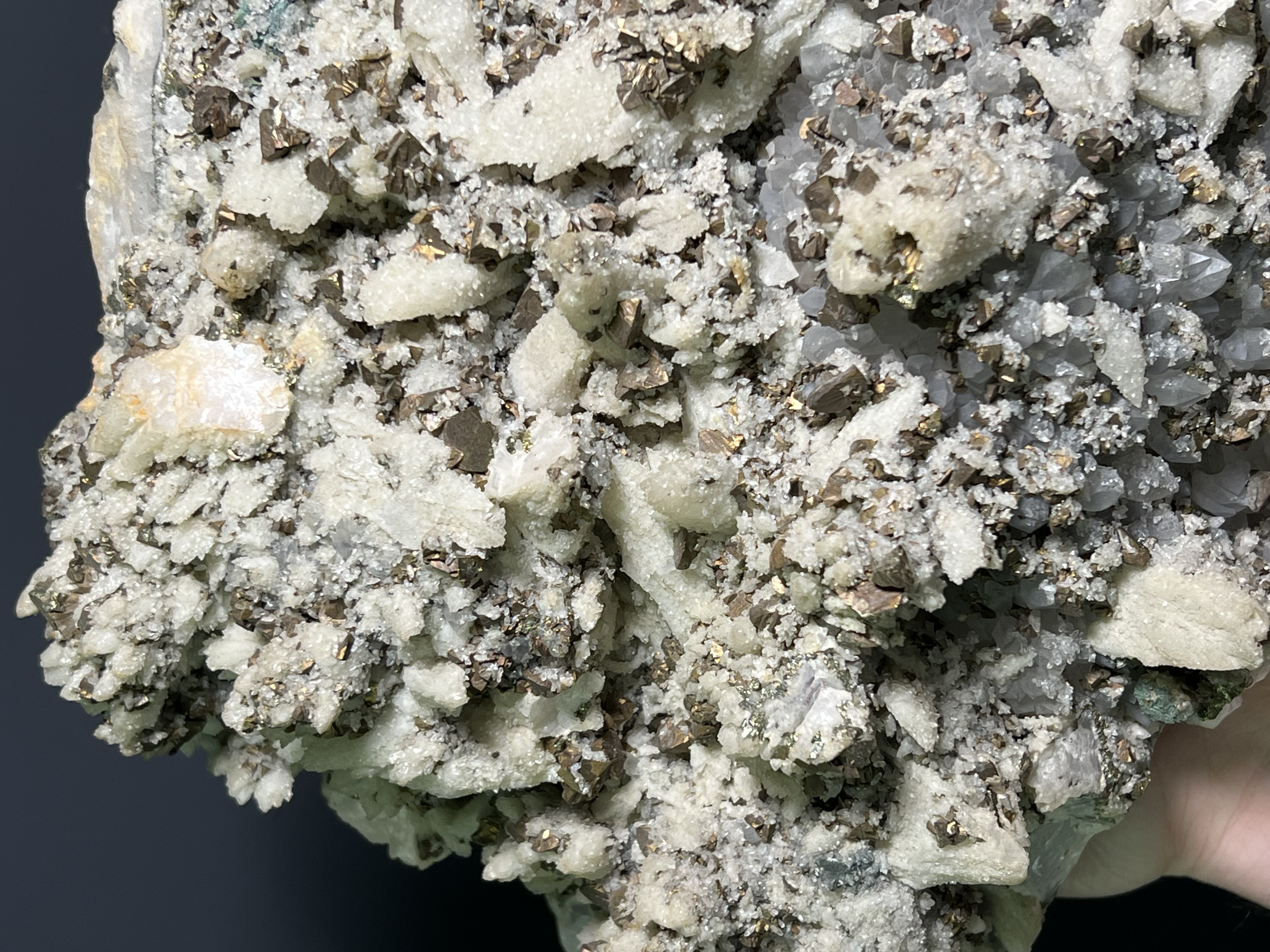Pyrite On Calcite On Quartz, 5,3kg