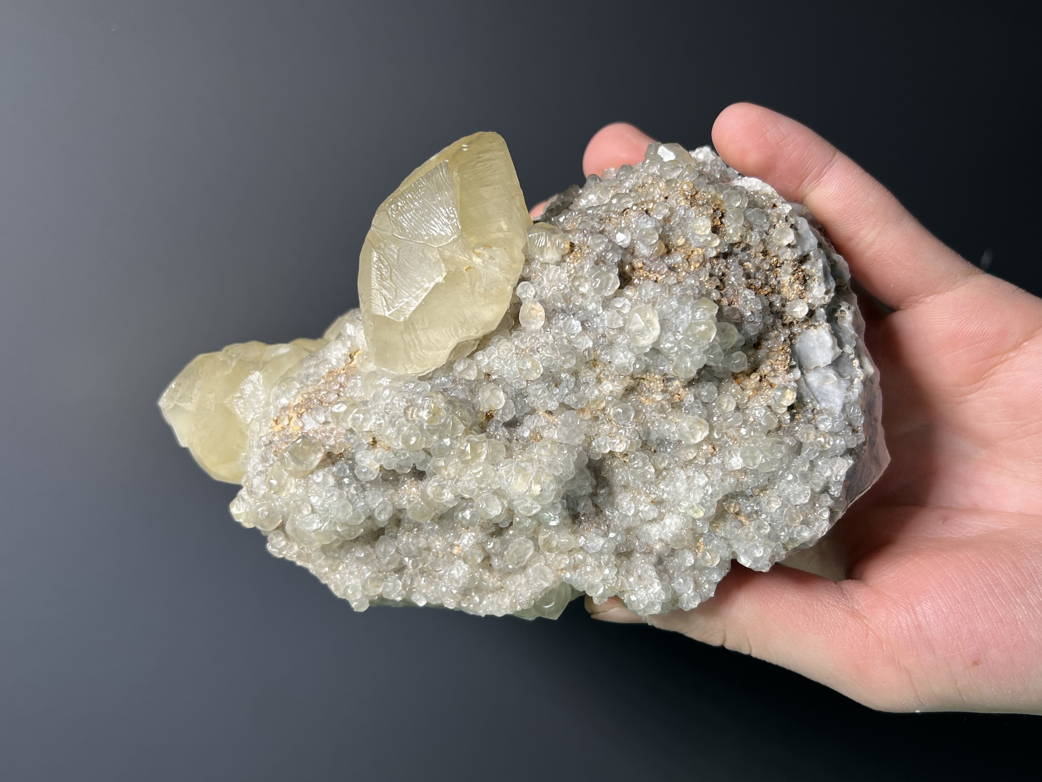 Beautiful, Tooth Crystal Calcite Specimen, 1,4kg