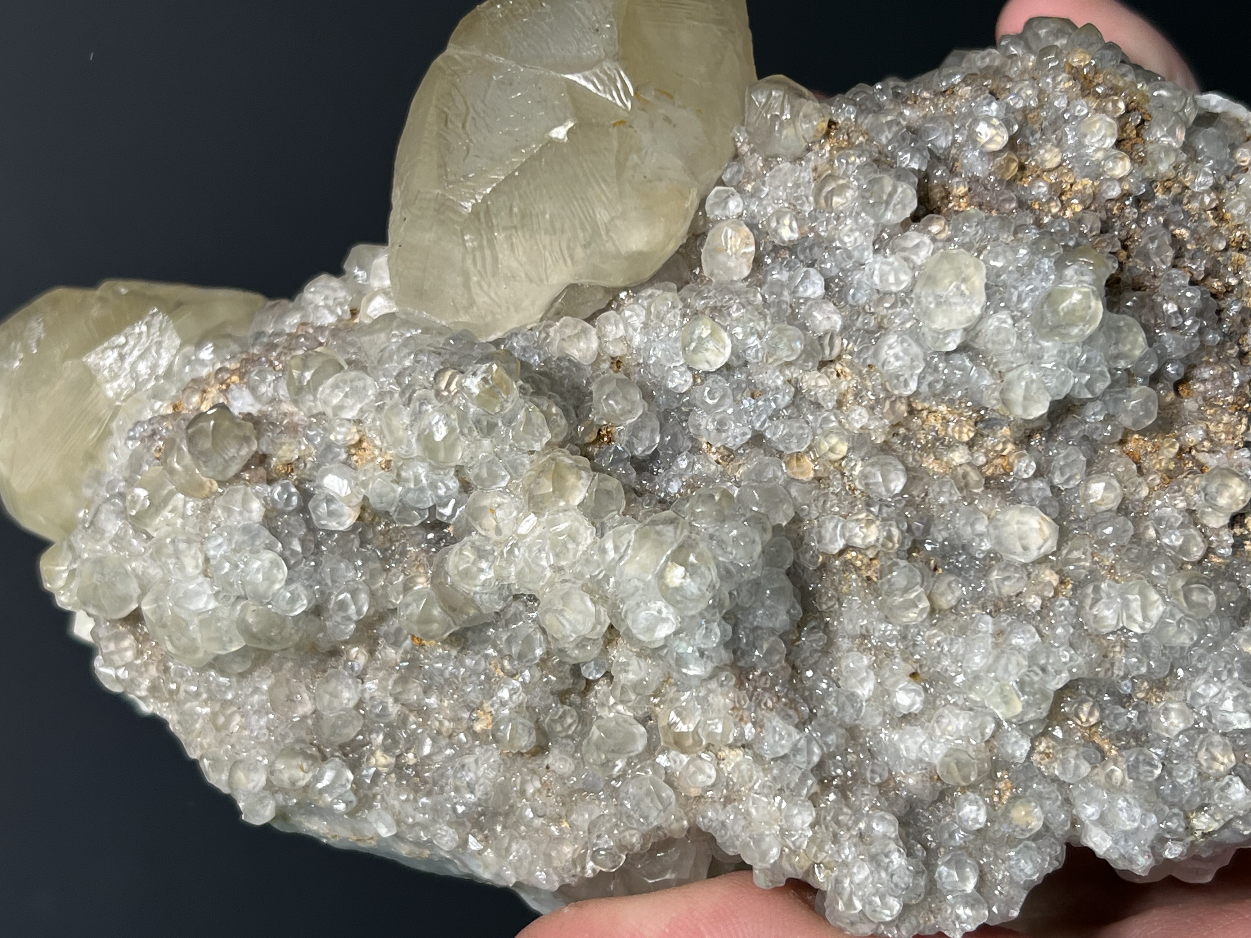 Beautiful, Tooth Crystal Calcite Specimen, 1,4kg