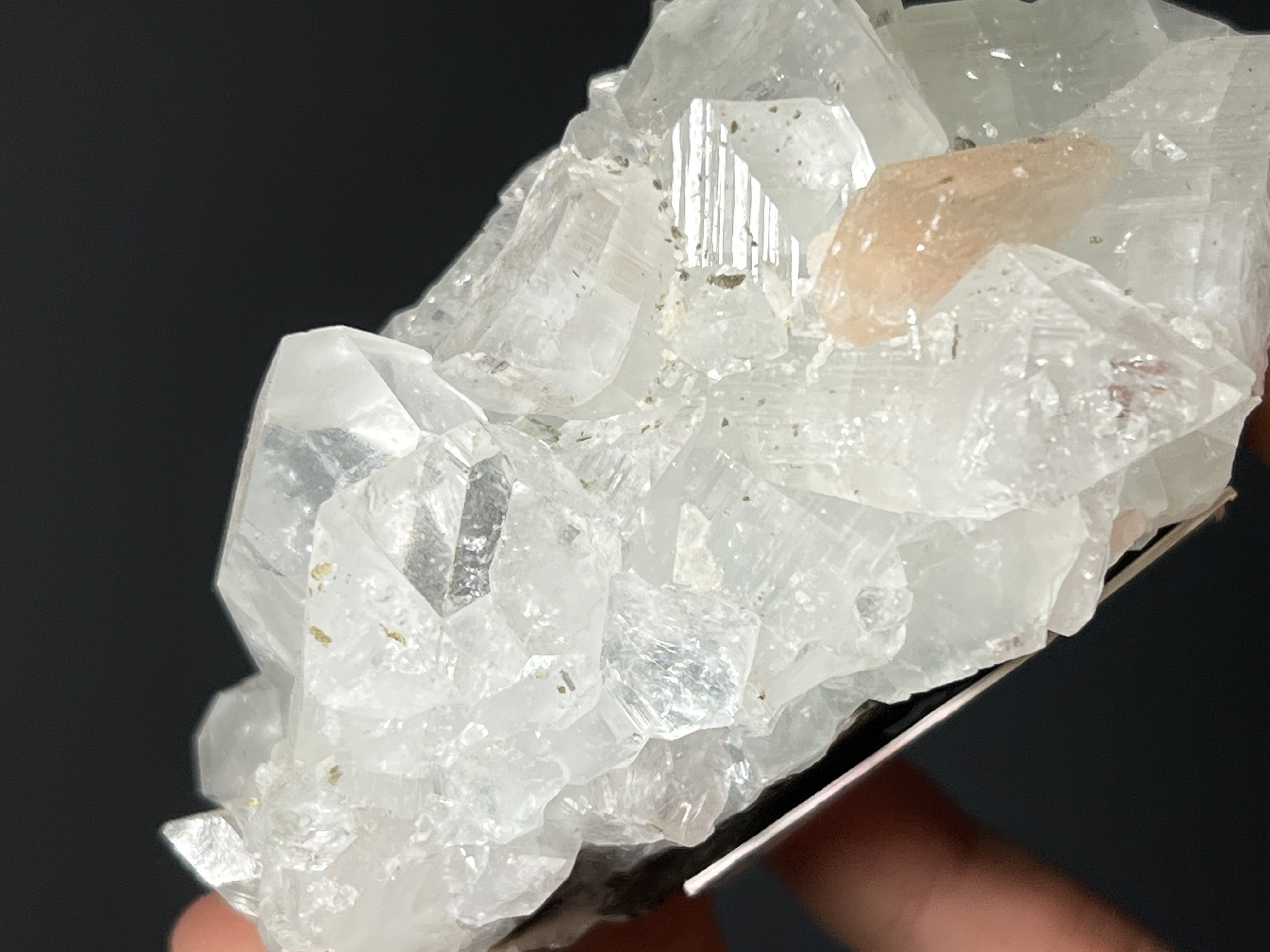 Stilbite XL. With Apophyllite XLS. - India
